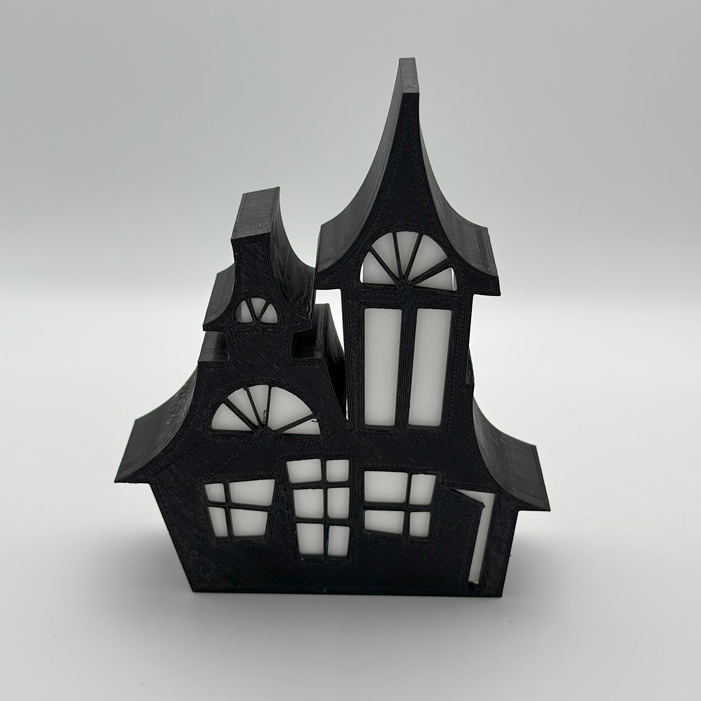 Spukhaus aus PLA – 3D-gedruckte Halloween Deko mit Geistern und Monstern