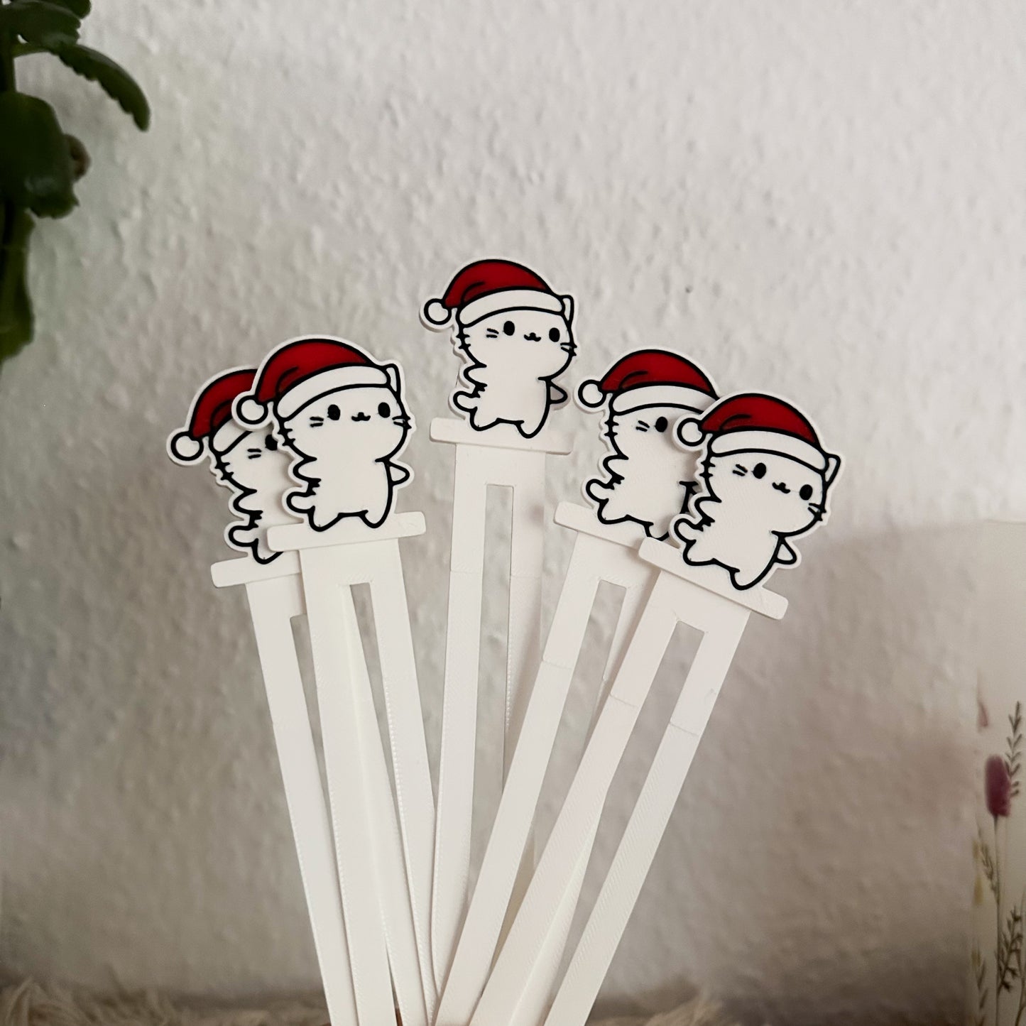 Weihnachtliches Lesezeichen Katze mit Mütze – 3D-gedruckt