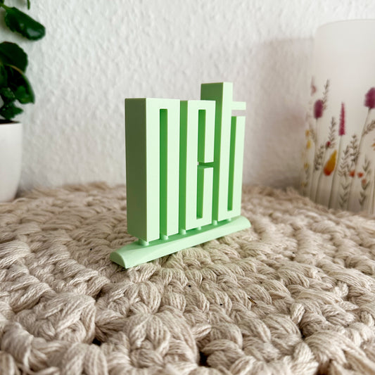 Minimalistischer PLA-Standfuß mit NCT Logo für Regal oder Schreibtisch