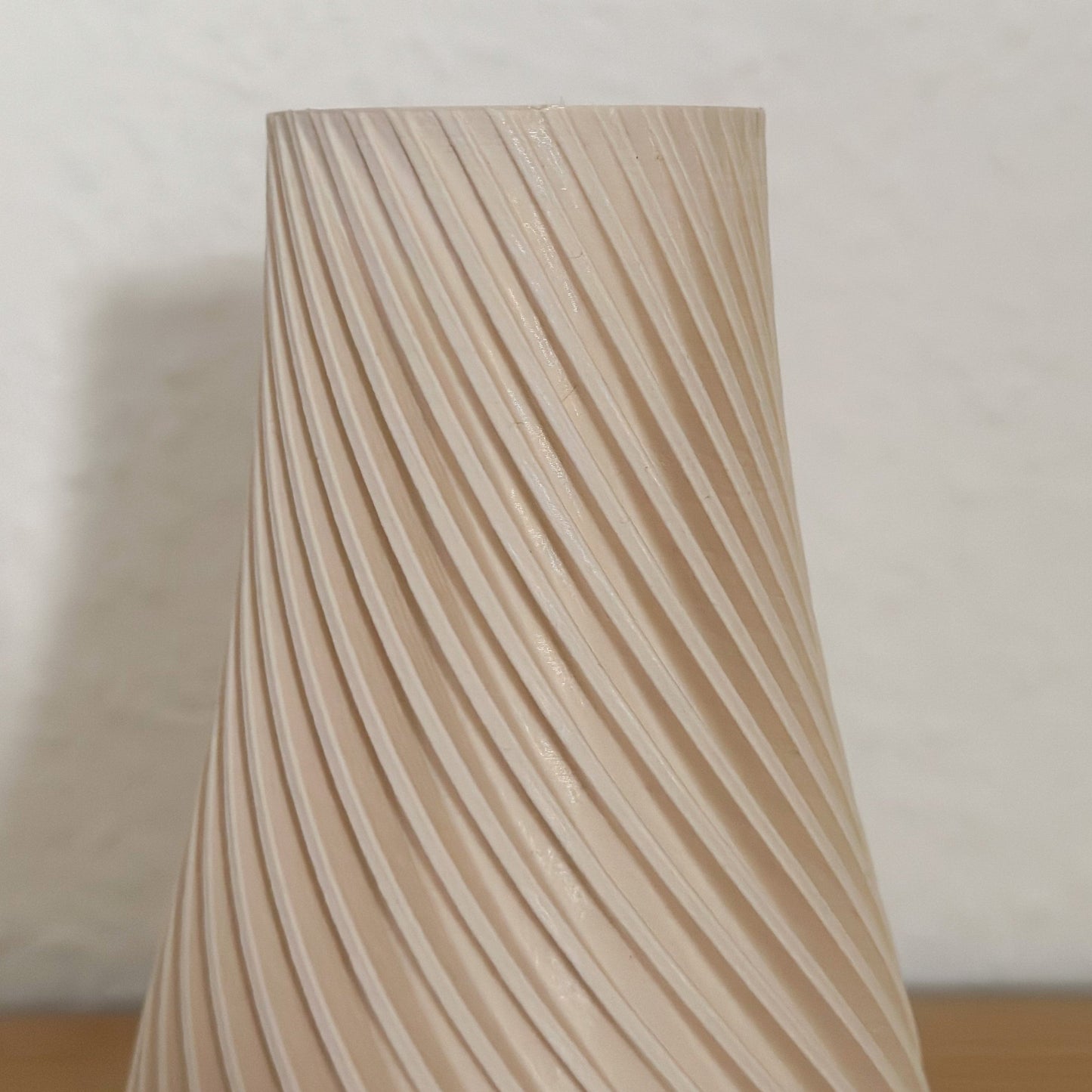 PLA Vase Valerie – perfekte Vase für Tisch, Regal oder Sideboard