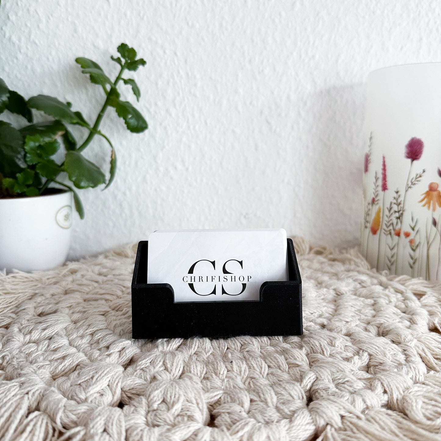 Visitenkartenhalter aus PLA – 3D-gedruckt, modernes Design – Frontansicht