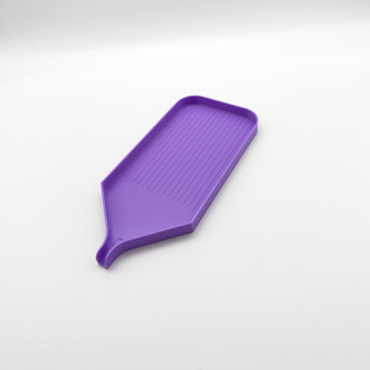 Detailansicht des Rillenmusters im PLA-Schiffchen – für präzises Arbeiten