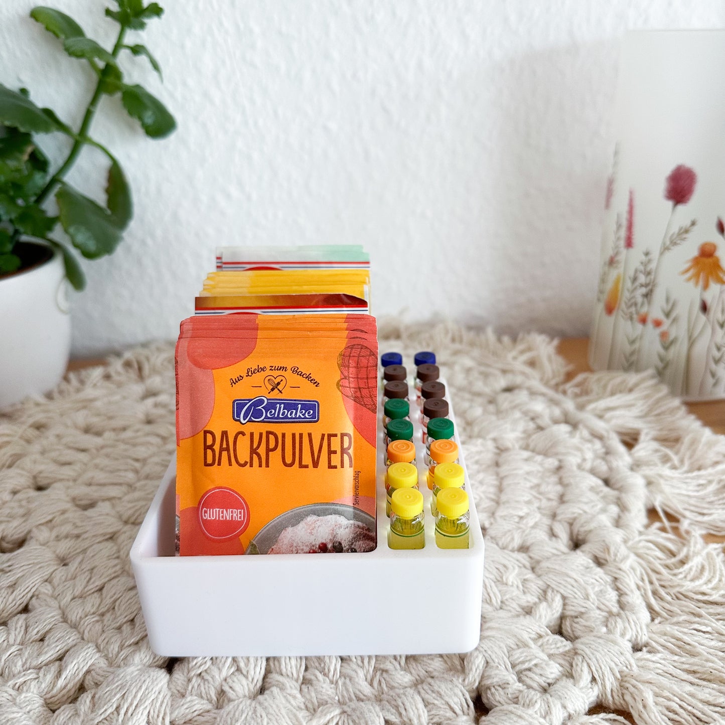 Storage box for baking ingredients and cooking ingredients