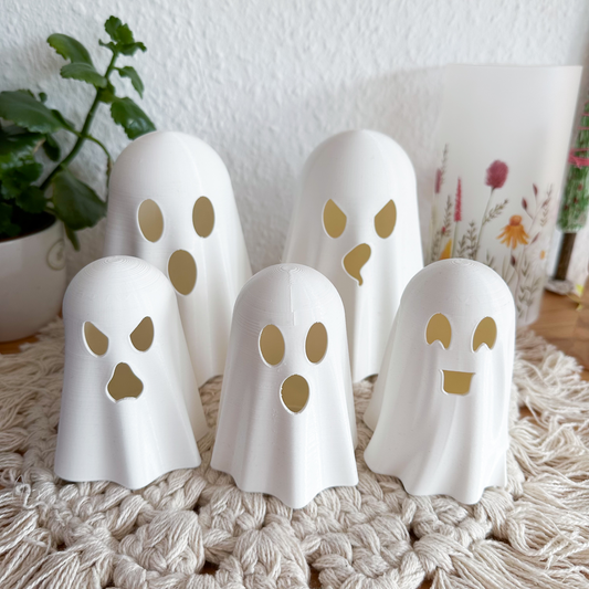 Decoration ghosts