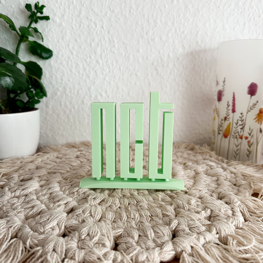 NCT Logo Standee aus PLA – 3D-gedruckter Fanartikel